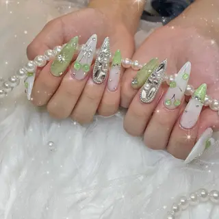 ネイル Blue daisy RIN🎀のネイルデザイン