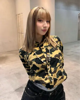 ミディアム 名古屋/落ちる黒 黒染め落としのヘアスタイル