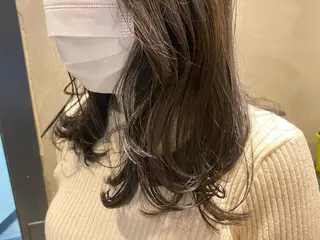 ミディアム 顔周りカット・相談 レイヤーも◎しずくのヘアスタイル