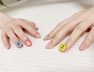 ネイル mano nella manoのネイルデザイン