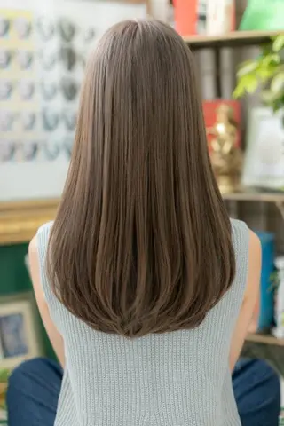 ロング カラー 土井 美奈代のヘアスタイル