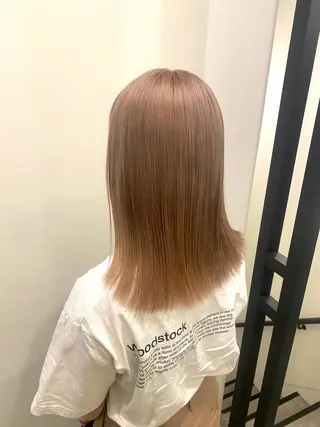 ミディアム カラー 🍑 モモカ🍑のヘアスタイル
