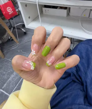 ネイル RURI HANAのネイルデザイン