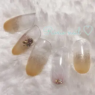 ネイル 後藤 志穂のネイルデザイン