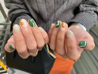 ネイル マキノ ユイのネイルデザイン