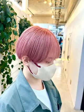 ショート カラー ブリーチ有無Wカラー メンズパーマ大成のヘアスタイル
