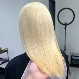 セミロング カラー ショート/ウルフ カットモデル募集のヘアスタイル