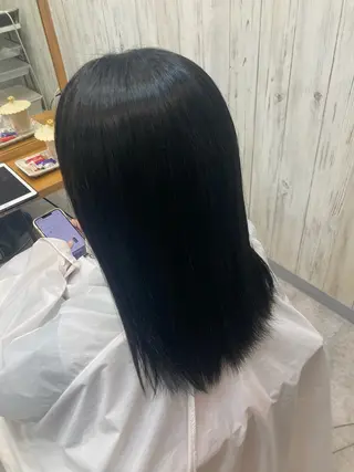 セミロング 暖色カラー💞 菊地しおんのヘアスタイル
