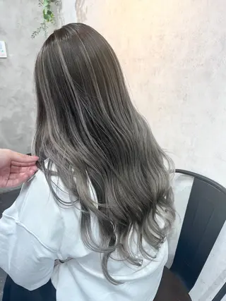 セミロング カラー 【大人海外ヘア】✨️ 横山晃基のヘアスタイル