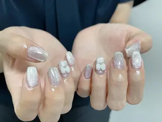 ネイル Shis_🦄shi 韓国風キラキラネイルのネイルデザイン