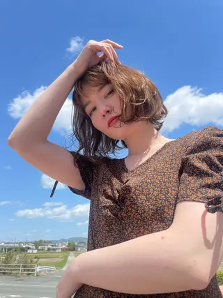 ミディアム カラー ゆうこ 🩷🩶のヘアスタイル