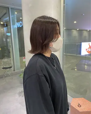 ショート カラー 野林 夏帆のヘアスタイル