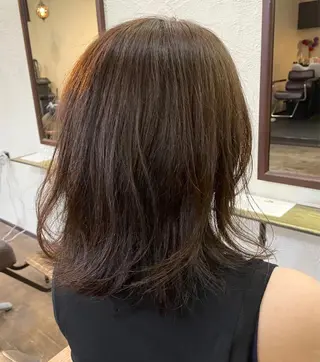 ミディアム カラー 箱守 さやかのヘアスタイル