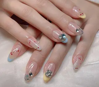 ネイル VIVIAN リサのネイルデザイン