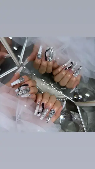 ネイル 加納 莉音のネイルデザイン