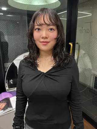ミディアム パーマ 似合わせカット ツヤカラー/和田陽向のヘアスタイル