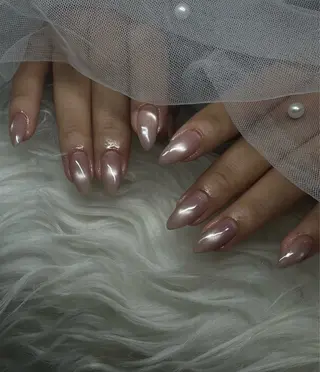 ネイル Rave所属・touma Rinaのネイルデザイン