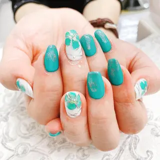 ネイル N._._. clawのネイルデザイン