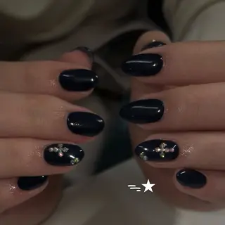 ネイル yuna@ mavie練習生☘️のネイルデザイン