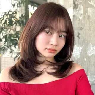 セミロング レイヤー特化/小顔顔 周り/セノ/表参道のヘアスタイル