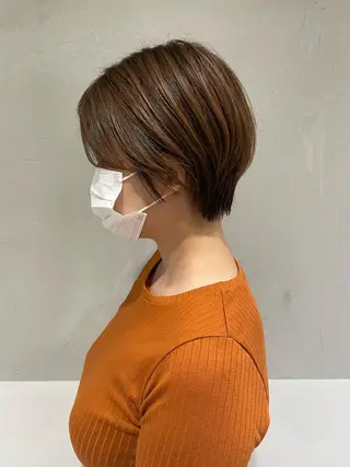 ショート オリーブ カラー✨有坂映哉のヘアスタイル