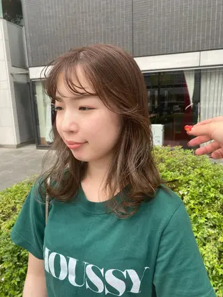 ミディアム デザインカラー/ボブ ブリーチカラー/ユリのヘアスタイル