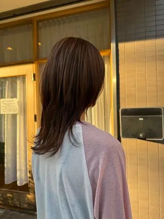セミロング カラー merc.🦋菱谷 はなのヘアスタイル