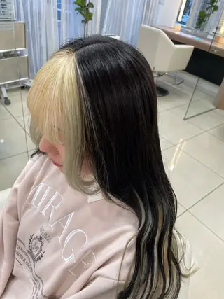 ロング カラー ハイトーン/レイヤー 似合わせ・ユキノのヘアスタイル