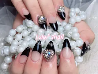 ネイル ティアラ ネイルのネイルデザイン
