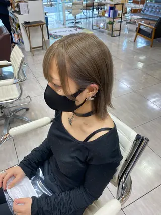 ミディアム カラー パーマ ヘアアレンジ 川上 麻梨阿のヘアスタイル