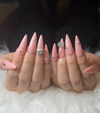 ネイル YUKI NAILのネイルデザイン