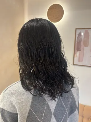 ミディアム パーマ シンバヒナノ/パーマ レイヤー/髪質改善のヘアスタイル