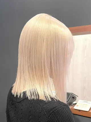 ミディアム 市川 澪のヘアスタイル