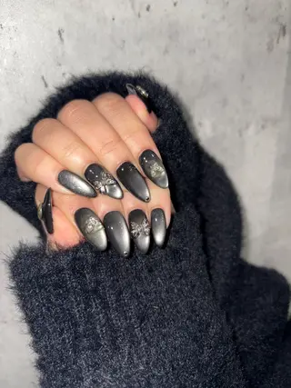 ネイル Nails by Akariのネイルデザイン