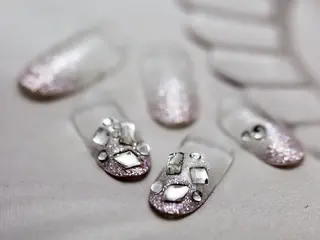 ネイル ネイル ルージュのネイルデザイン