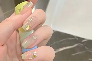 ネイル Theone栄店 田口のネイルデザイン