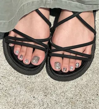 ネイル 石﨑 利祥のネイルデザイン