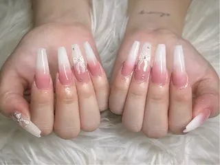 ネイル BEAUTYLINE 🌺mai.hのネイルデザイン