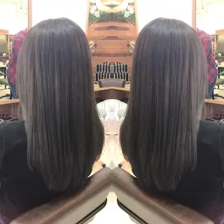 セミロング カラー 青木 茂樹⭐️ 透明感カラーのヘアスタイル