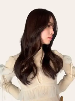 セミロング カラー 竹田 佳奈のヘアスタイル
