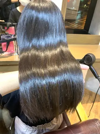 ロング カラー ✨️美髪矯正×似合わ せ艶カラー✨藤田透のヘアスタイル