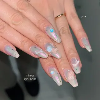 ネイル LIAn.🎀 Munakataのネイルデザイン