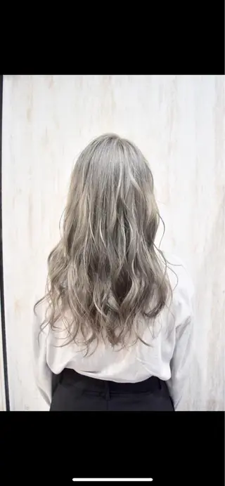 セミロング GATE. staffのヘアスタイル