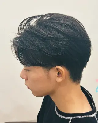 メンズ 伊藤 優里のヘアスタイル