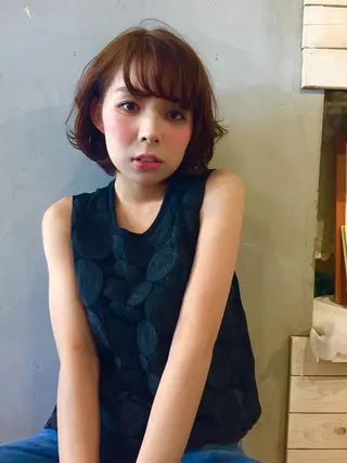 ショート ミディアム カラー パーマ 鎌田 祥江のヘアスタイル