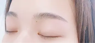 アイブロウ Mia.Rosa naokoの眉毛・アイブロウイメージ