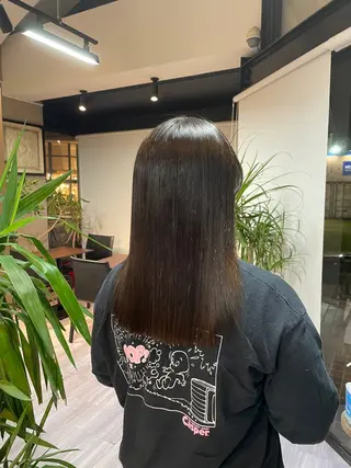 ミディアム カラー マキノ キョウカのヘアスタイル