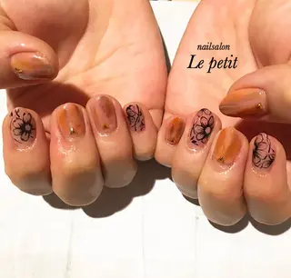 ネイル 石野 広佳のネイルデザイン