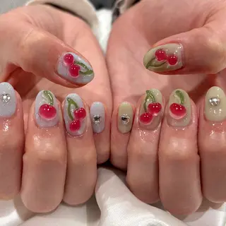 ネイル sharesalon    room59所属・nozomi 🌙のネイルデザイン