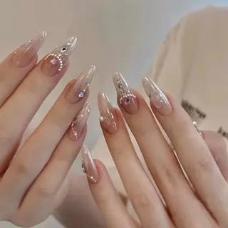ネイル FJ ネイルサロンのネイルデザイン